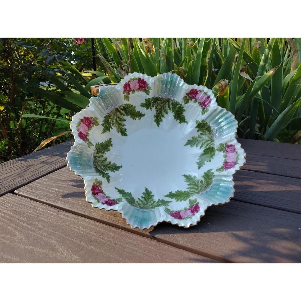 Antique Austrian Porcelain Bowl: Floral Leaf Motif, Gold Trim
